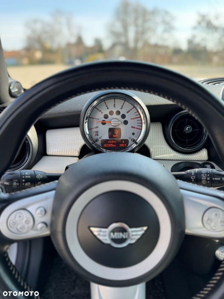 MINI Cooper 50 Camden - 27