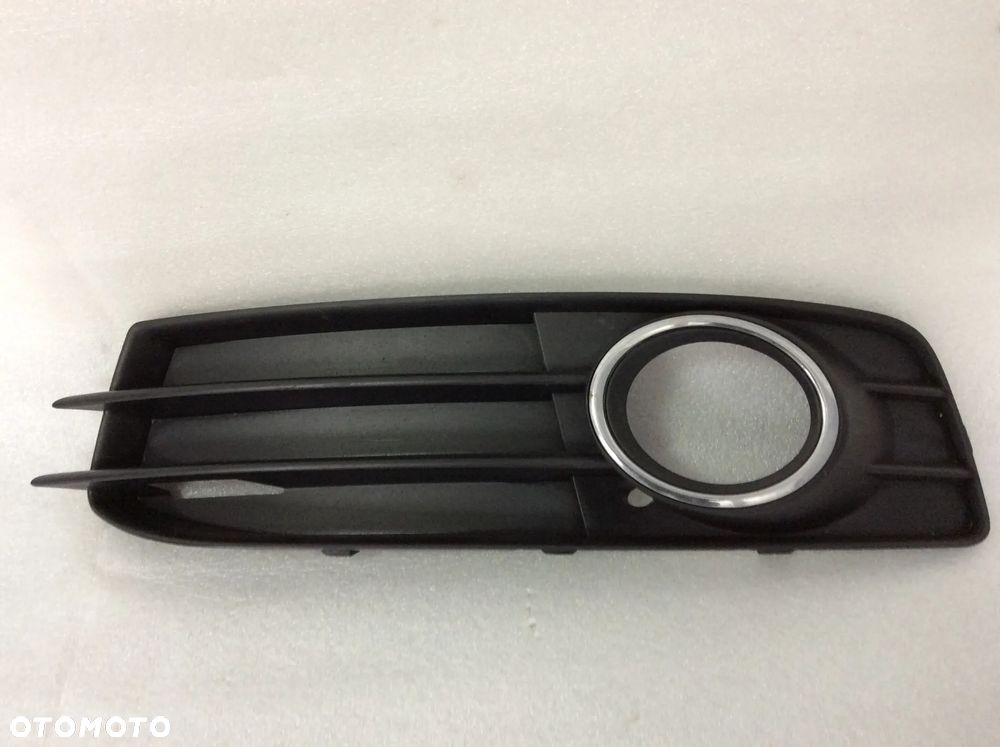 ATRAPA ZAŚLEPKA HALOGENU AUDI A3 2008-2012 S-LINE 8P0807681M CHROM
