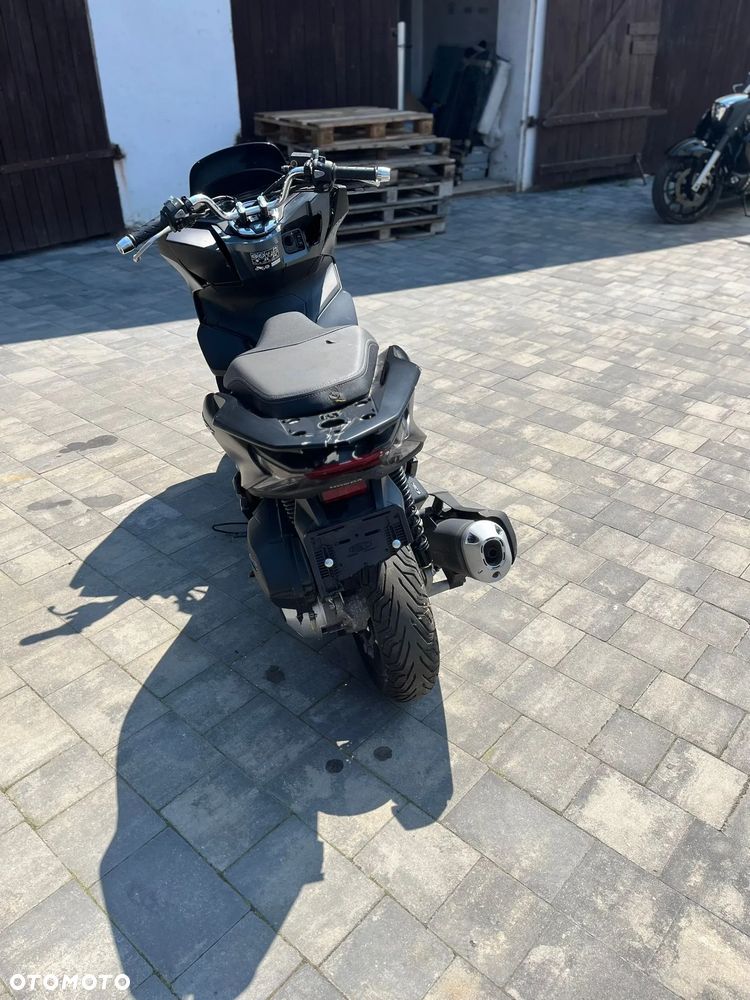 Honda PCX - 7