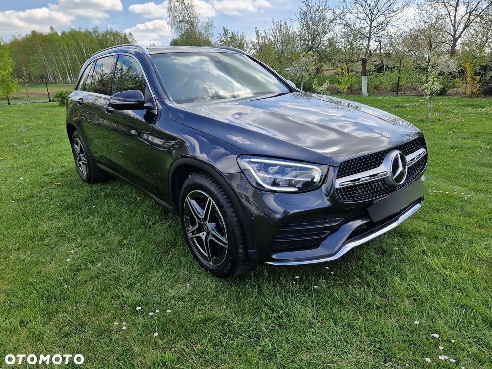 Mercedes-Benz GLC 200 d 4Matic 9G-TRONIC AMG Line - 1