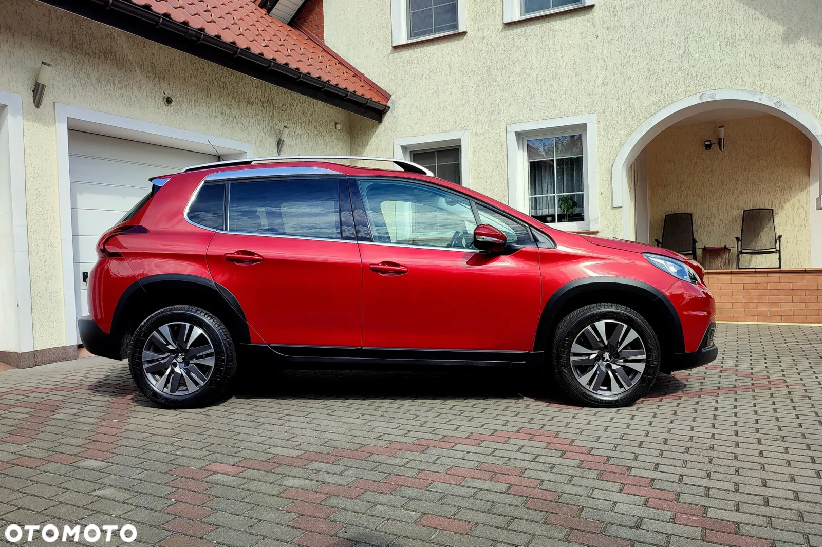 Peugeot 2008 PureTech 110 Stop&Start EAT6 Allure - 27
