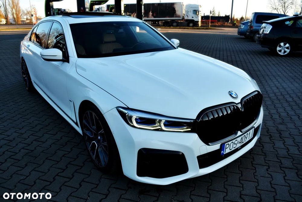 BMW Seria 7 750Li xDrive - 30