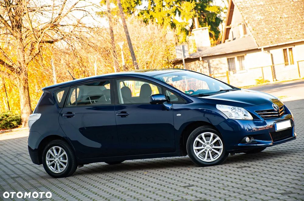 Toyota Verso 1.8 5-Sitzer Executive - 4