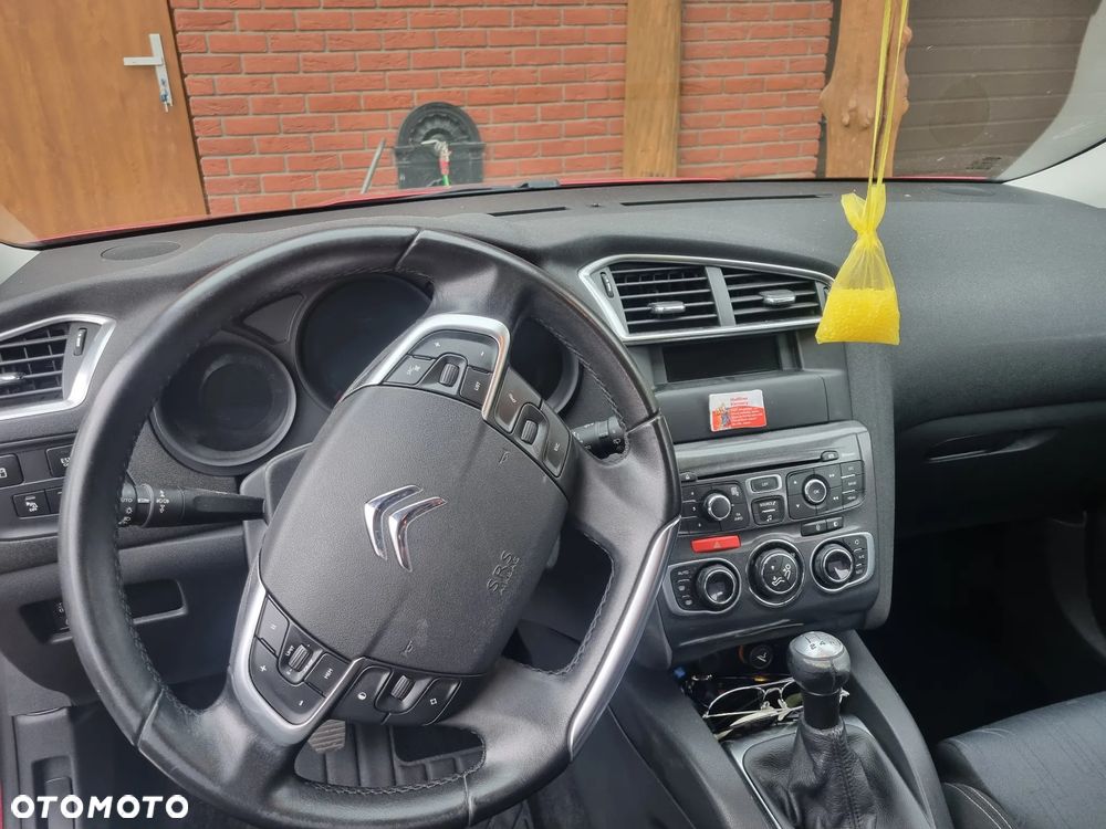 Citroën C4 1.6 VTi Attraction - 10