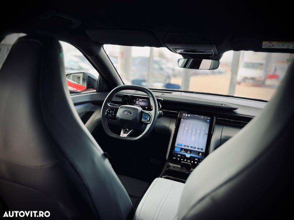 Ford Capri 77kWh RWD Premium - 19