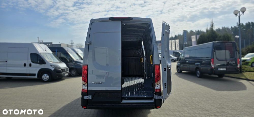 Iveco 35S18A8V 16M3 AUTOMAT - 10