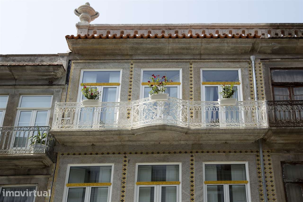 Prédio para Investimento – Campo 24 de Agosto | Bonfim | Porto - Grande imagem: 3/60