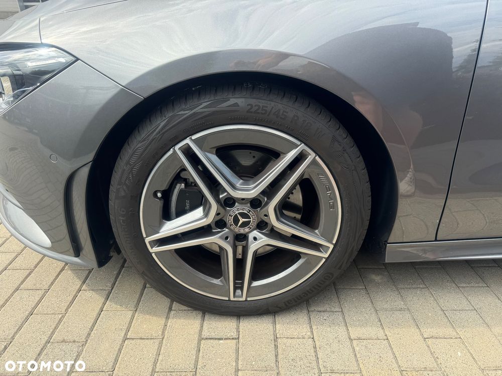 Mercedes-Benz CLA 200 AMG Line 7G-DCT - 8