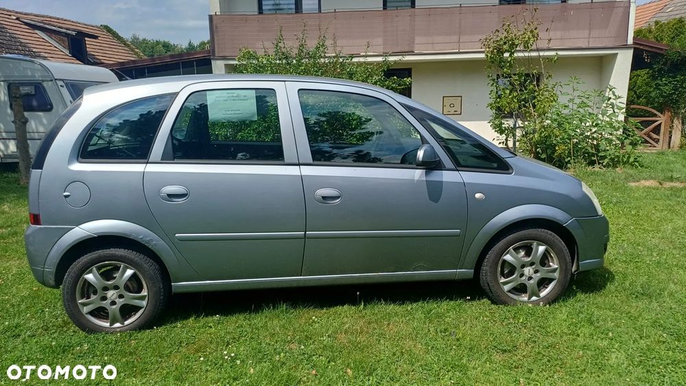 Opel Meriva 1.7 CDTI Cosmo - 3