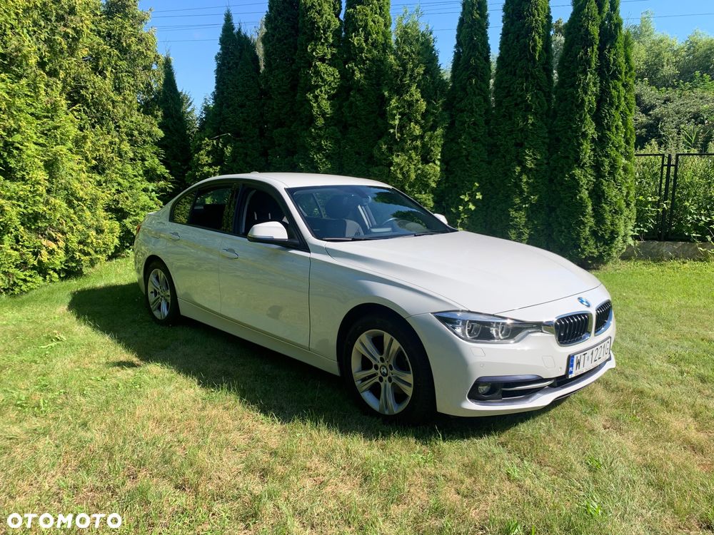 BMW Seria 3 318i - 1