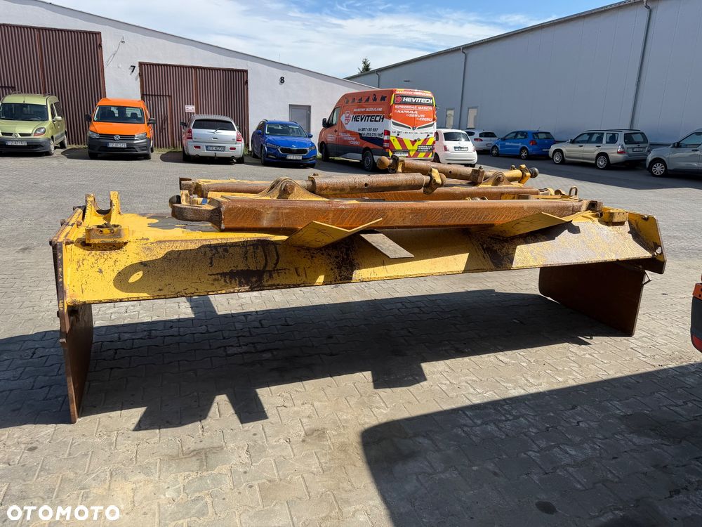 Komatsu D65PXi-18  D6T/D61/D6N - 29