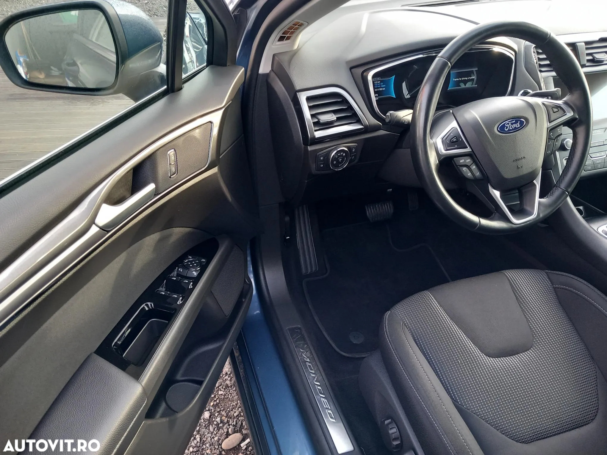 Ford Mondeo 2.0 HEV Trend - 8