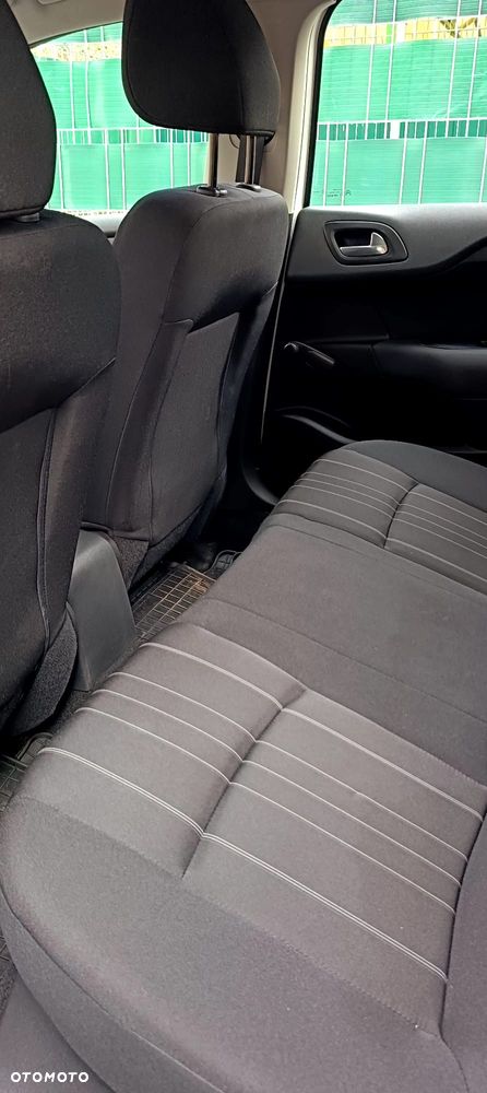 Citroën C4 PureTech 110 Live - 7