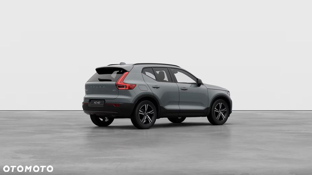 Volvo XC 40 B3 Plus Dark - 6