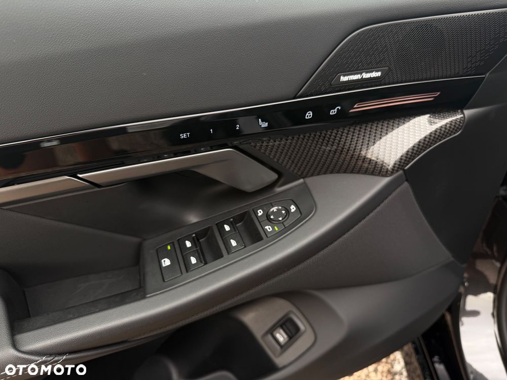 BMW Seria 5 520d - 14