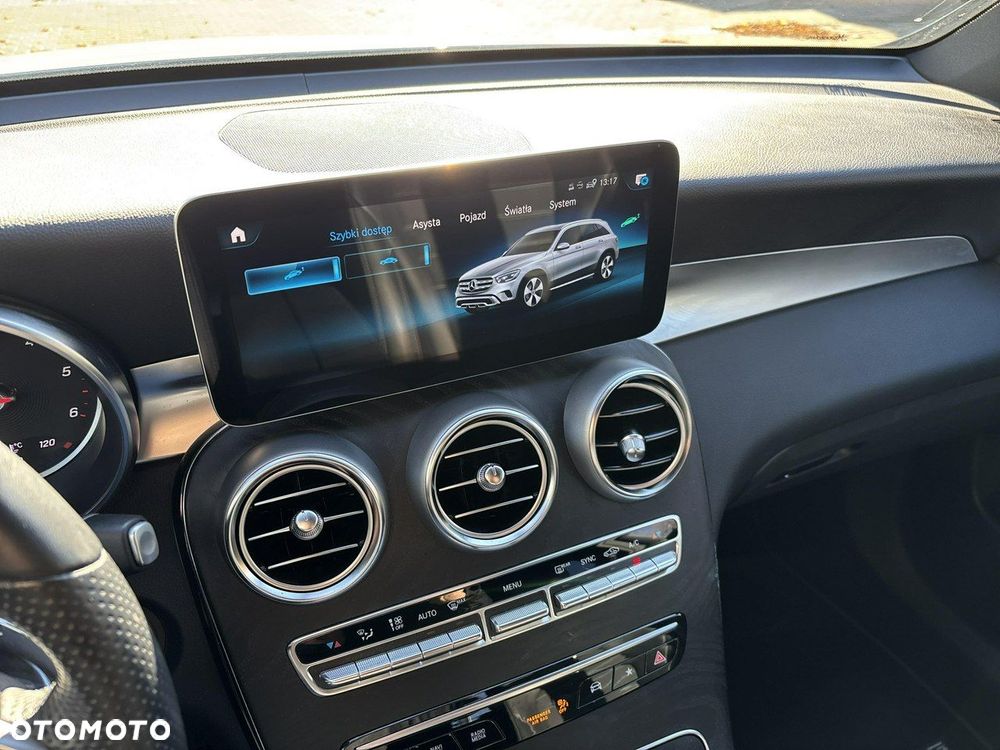 Mercedes-Benz GLC 200 d 4-Matic - 23