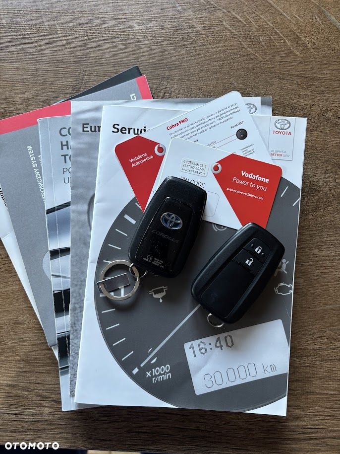 Toyota Corolla 1.8 Hybrid Comfort - 21