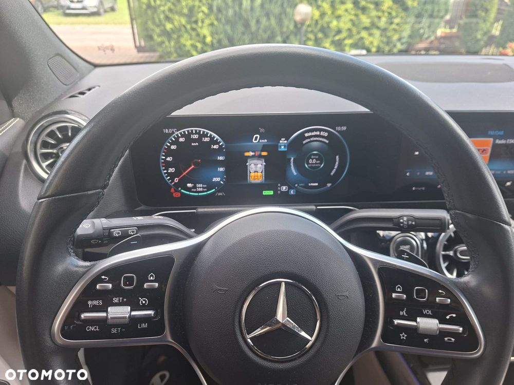 Mercedes-Benz EQA 250+ Electric Art - 25