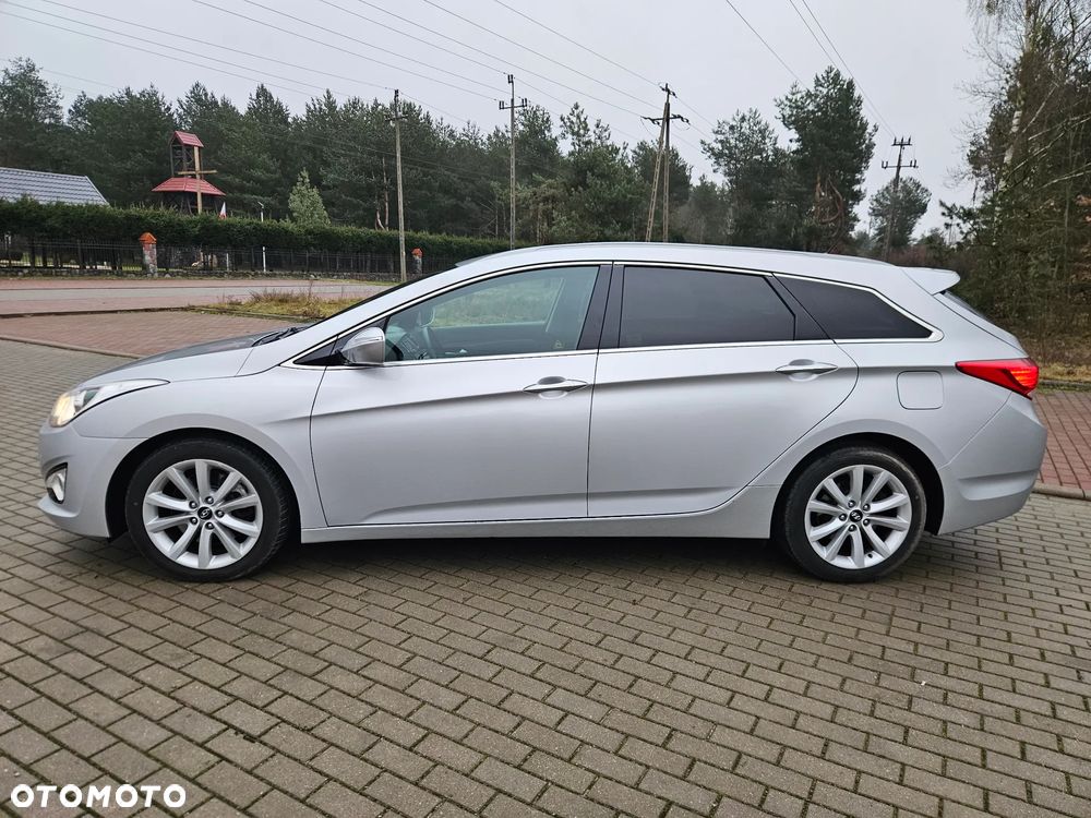 Hyundai i40 Kombi 1.7 CRDi Premium - 4