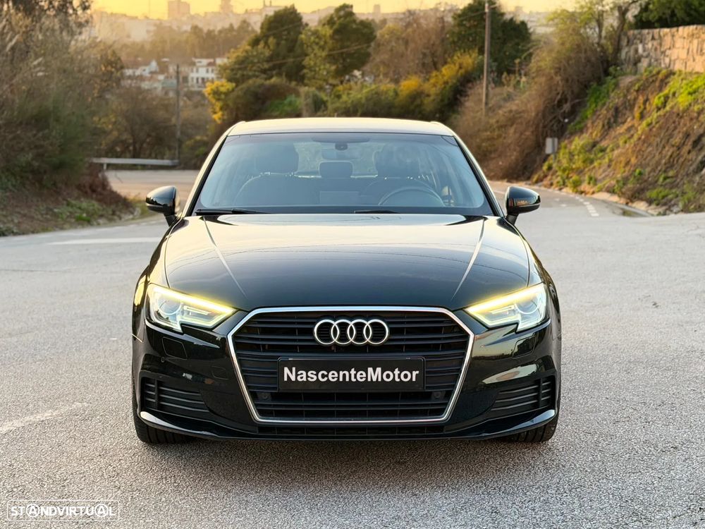 Audi A3 Sportback 30 TFSI S tronic - 2