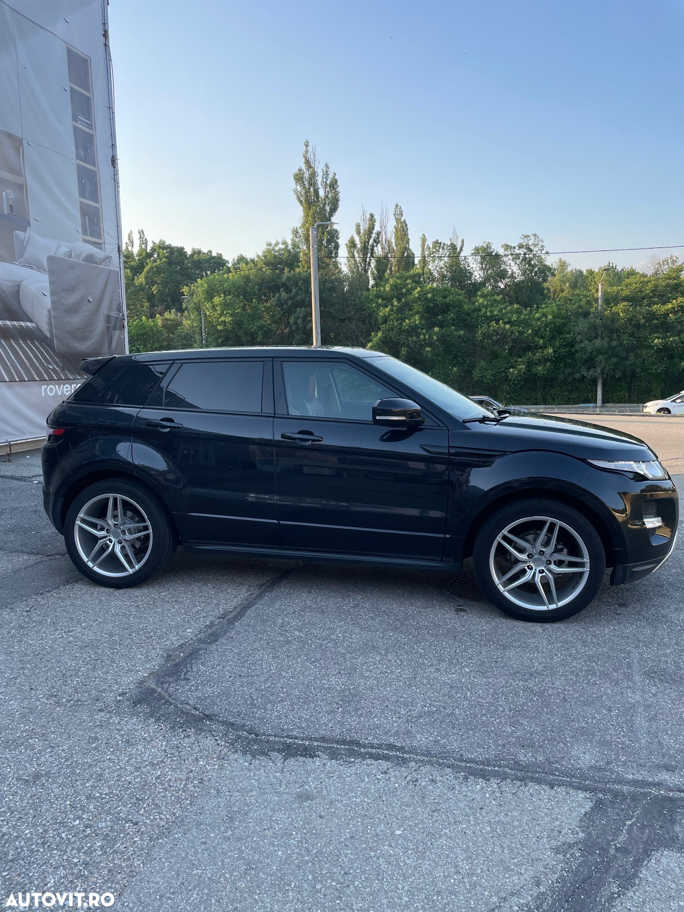 Land Rover Range Rover Evoque - 15