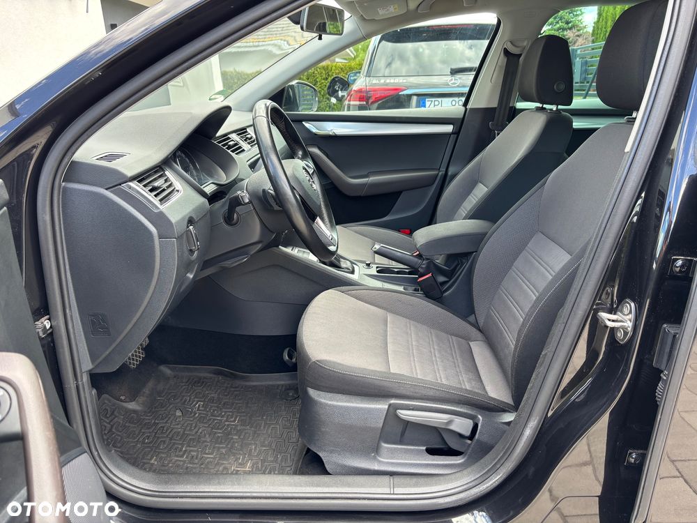 Skoda Octavia 2.0 TSI Ambition DSG - 17