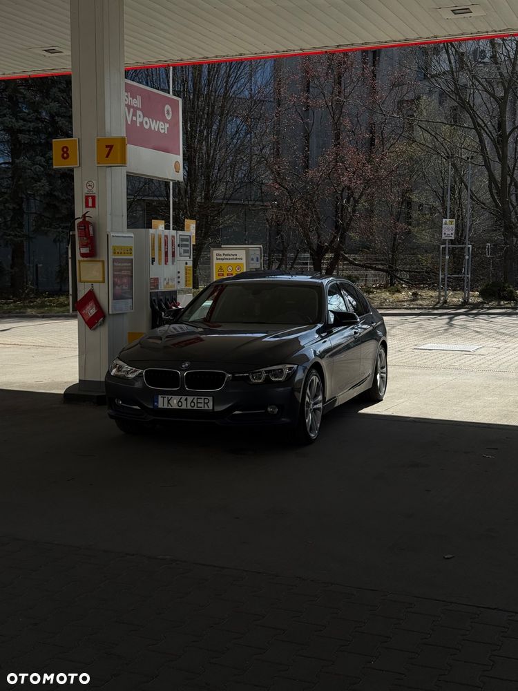 BMW Seria 3 320i xDrive Sport Line - 1