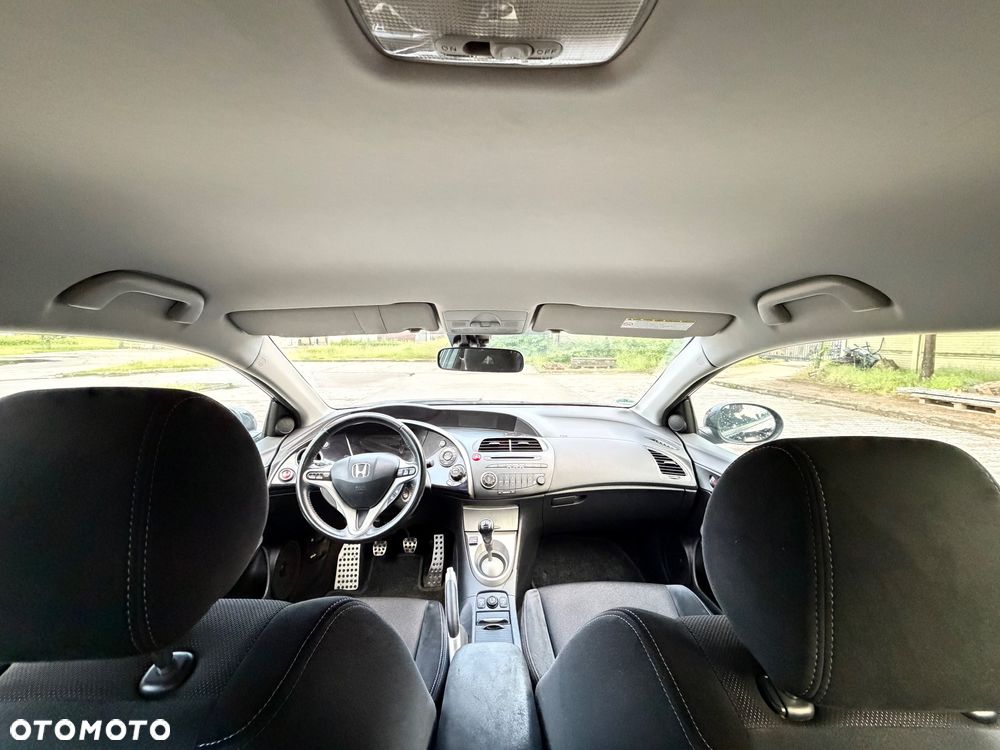 Honda Civic 1.8i-VTEC Type S - 17