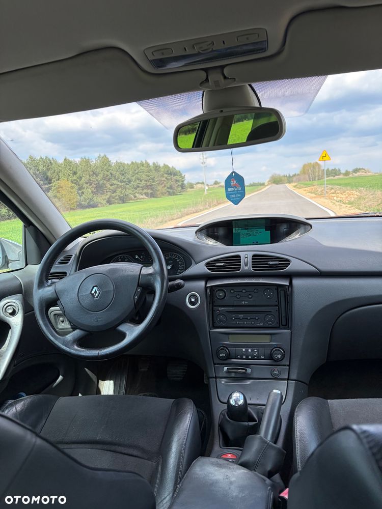 Renault Laguna - 18