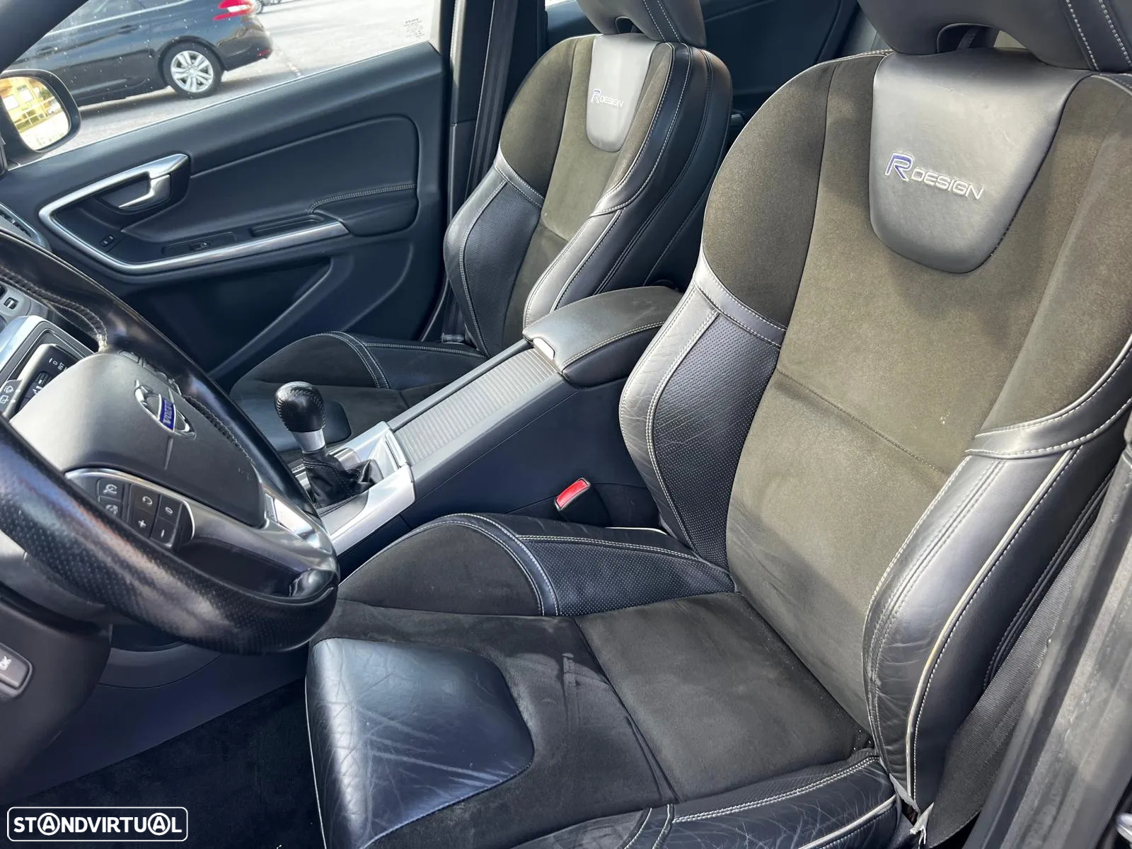 Volvo V60 1.6 D2 Drive R-Design Start/Stop - 6