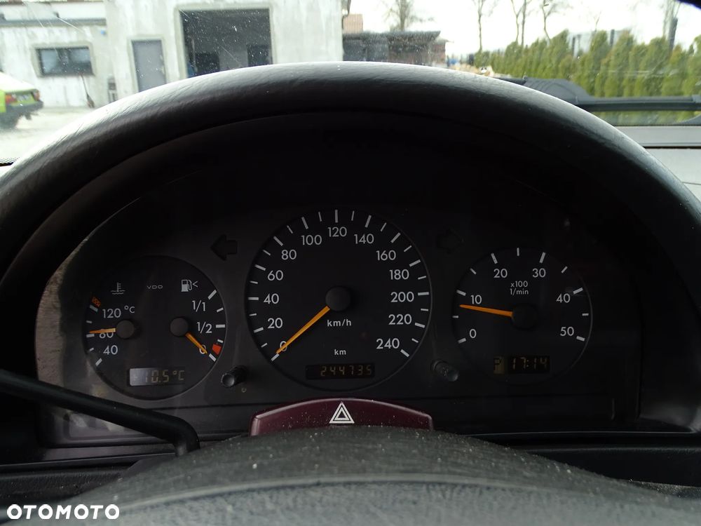 Mercedes-Benz ML - 9