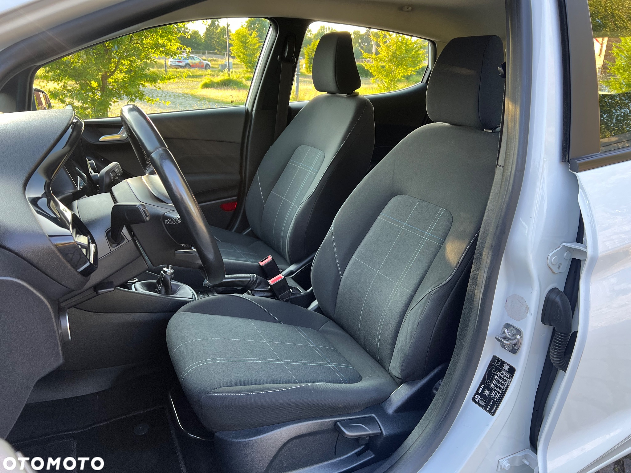 Ford Fiesta 1.0 EcoBoost S&S COOL&CONNECT - 18