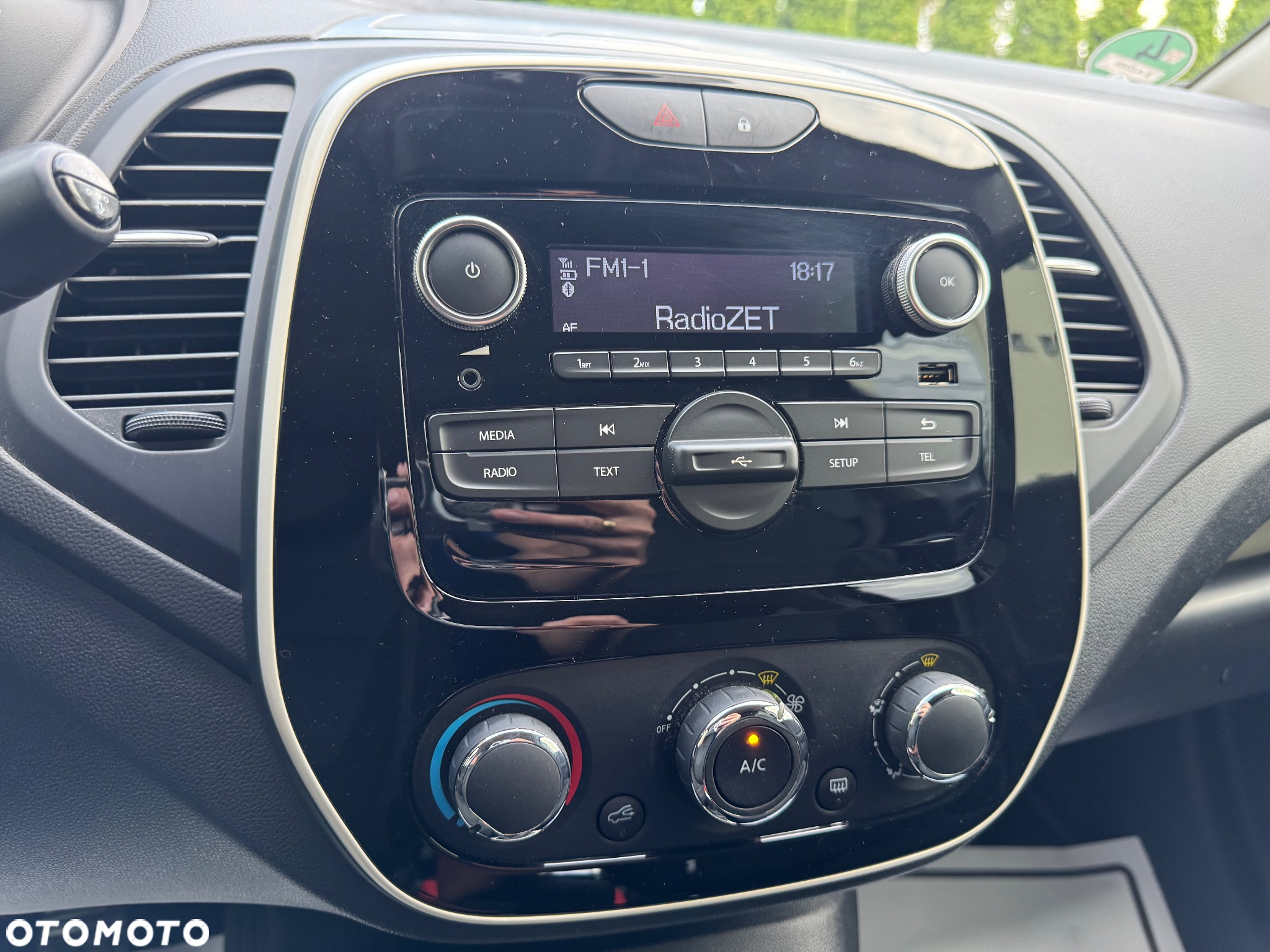 Renault Captur (ENERGY) TCe 90 LIMITED - 29