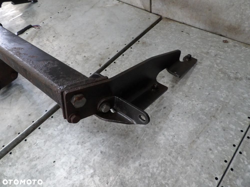 FORD MAVERICK II HAK HOLOWNICZY 01-07R. - 2
