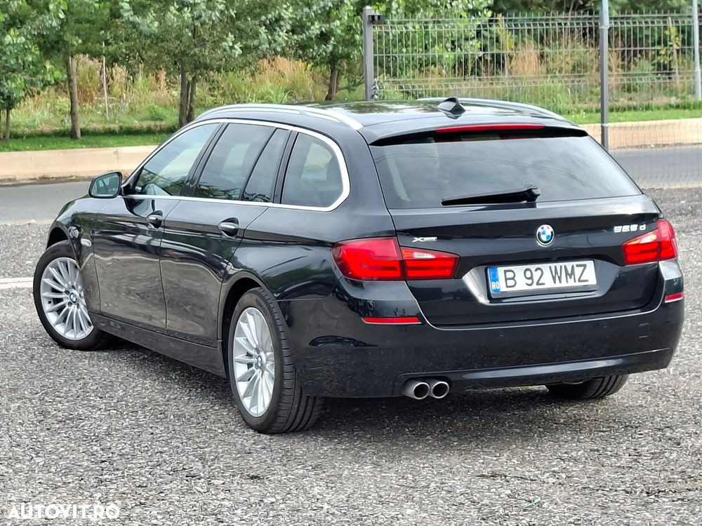 BMW Seria 5 525d xDrive Touring - 3