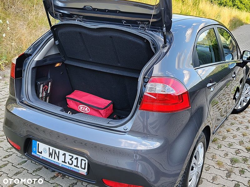 Kia Rio 1.2 Dream-Team Edition - 37