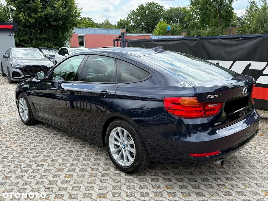 BMW 3GT 320i xDrive GT Sport-Aut Luxury Line - 8