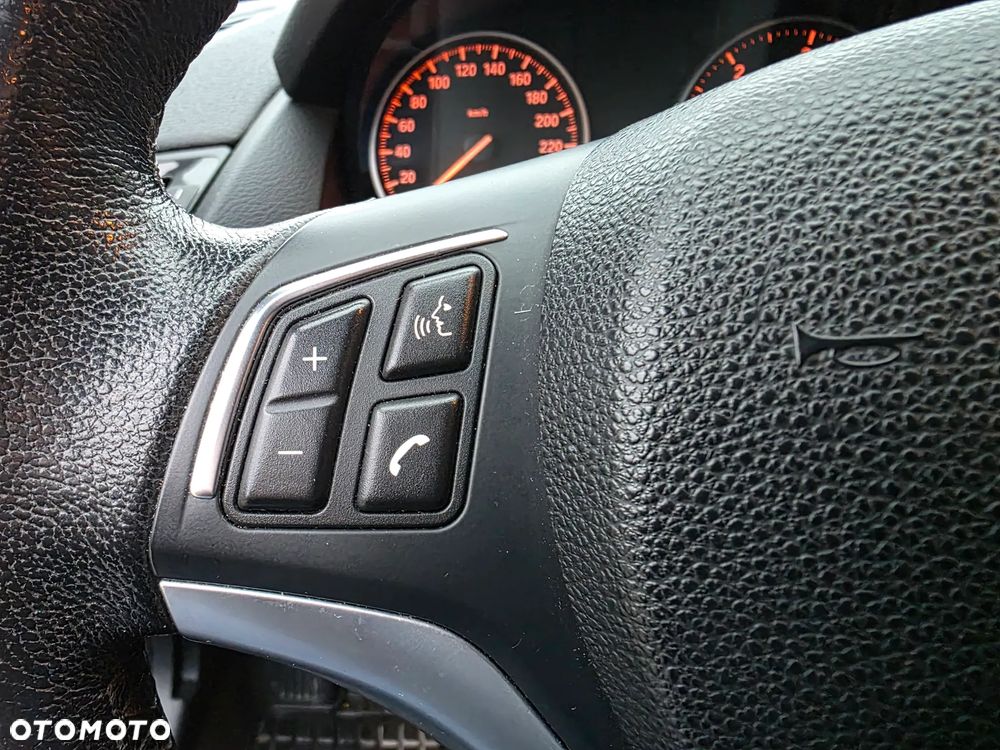 BMW X1 sDrive16d xLine - 31