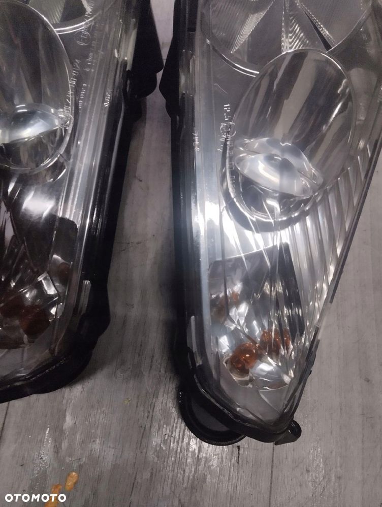 lampa reflektor ksenon komplet peugeot satelis 125 - 6
