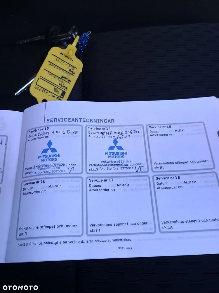 Mitsubishi Outlander 2.2 DI-D 4WD Automatik Instyle - 10