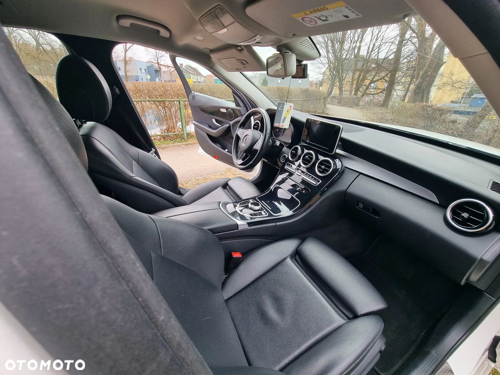 Mercedes-Benz Klasa C 200 9G-TRONIC - 18