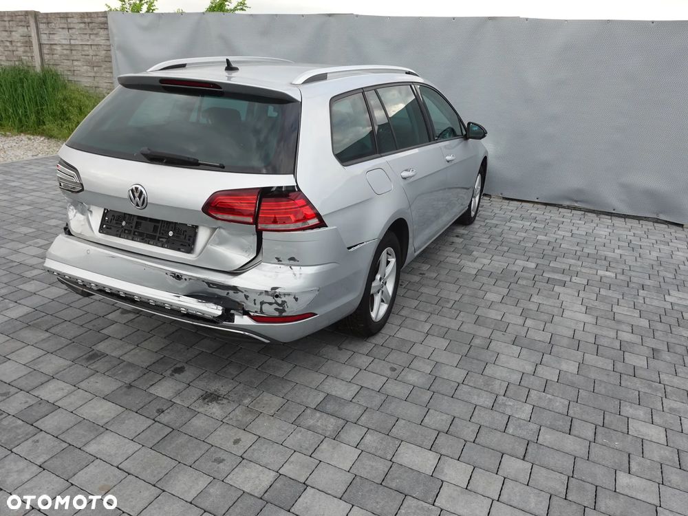 Volkswagen Golf 1.6 TDI SCR IQ.DRIVE - 1