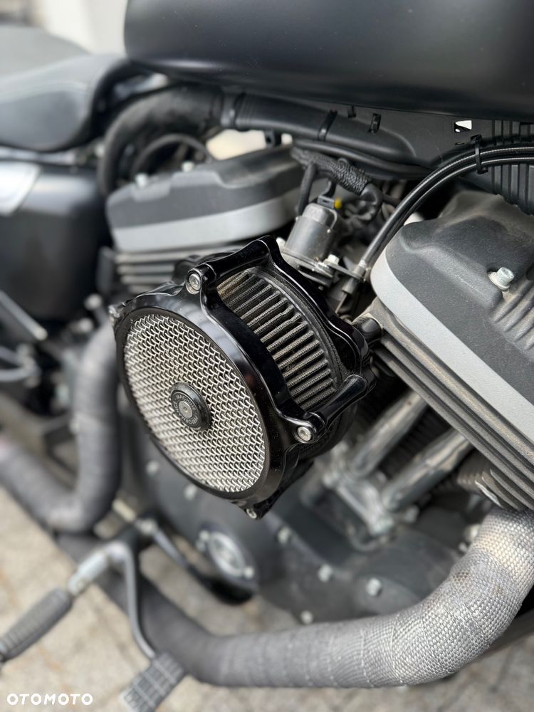 Harley-Davidson Sportster Iron 883 - 8