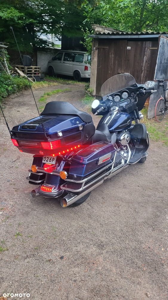 Harley-Davidson FLHT Electra Glide Standard - 5