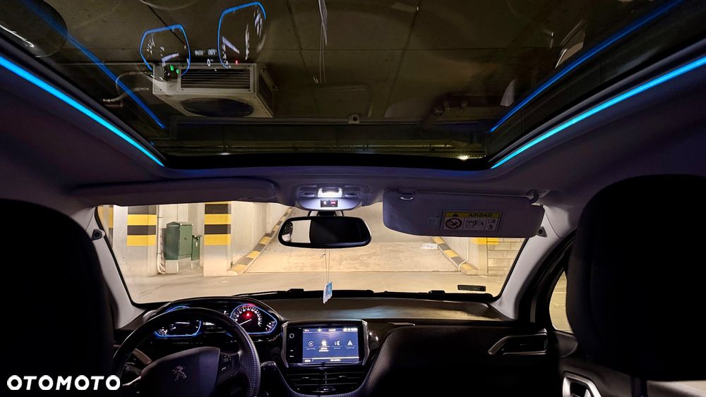 Peugeot 2008 1.2 Pure Tech Crossway S&S EAT6 - 11