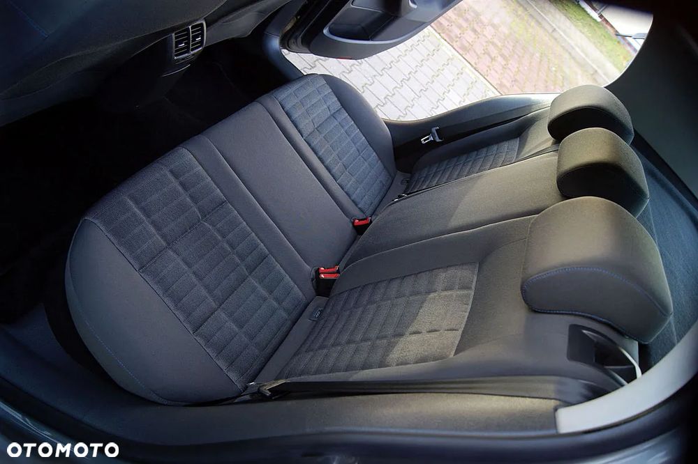 Volkswagen Golf 1.9 TDI Tour - 37