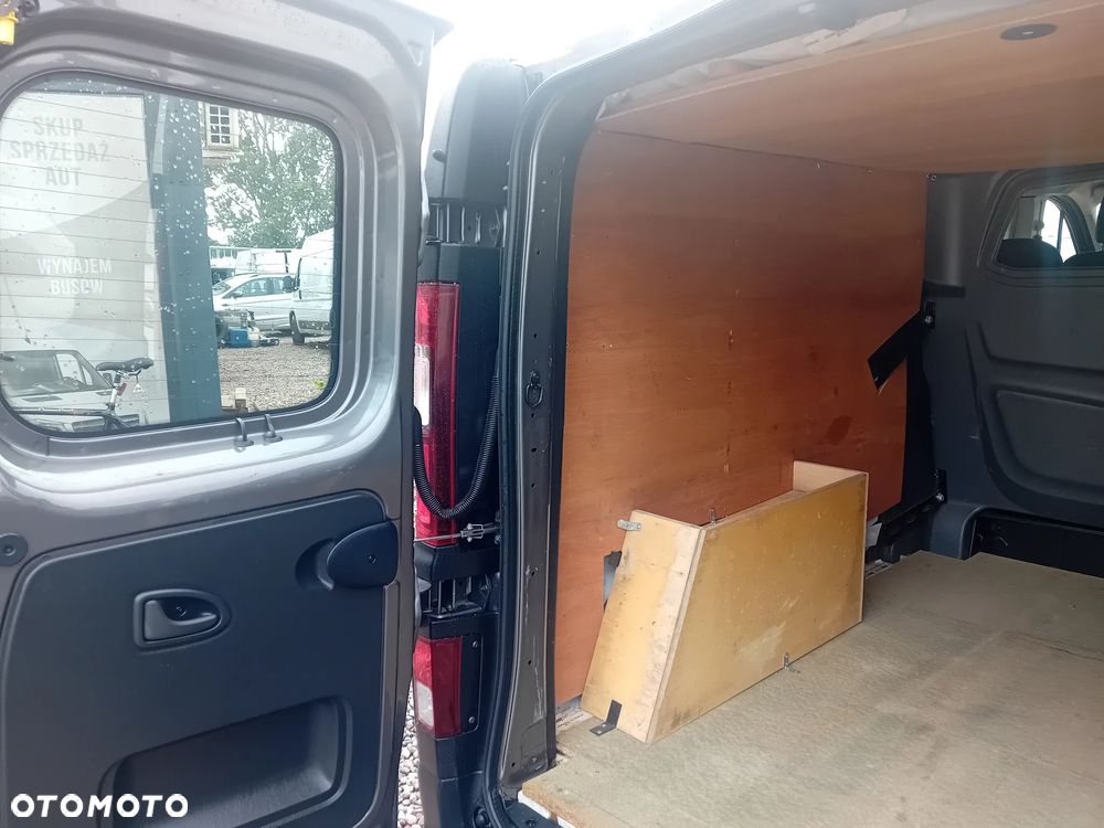 Opel Vivaro Brygadówka - 11