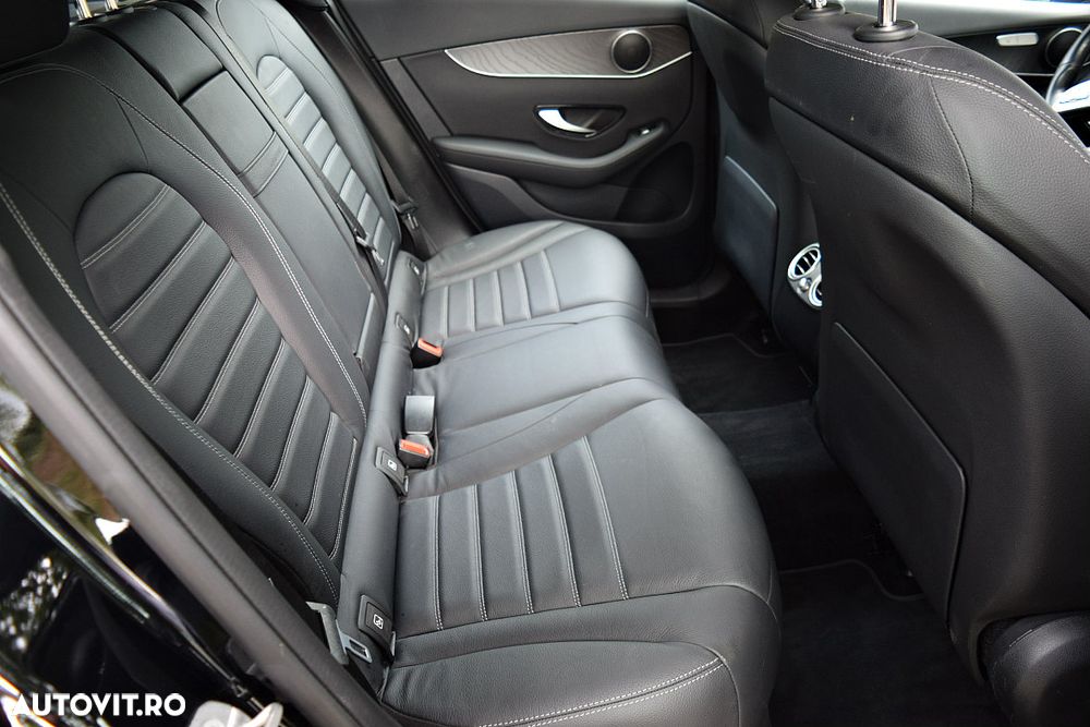 Mercedes-Benz GLC 300 e 4Matic 9G-TRONIC Edition AMG Line - 8