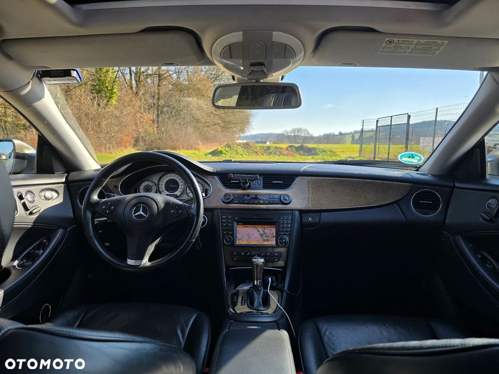 Mercedes-Benz CLS 350 CGI - 12