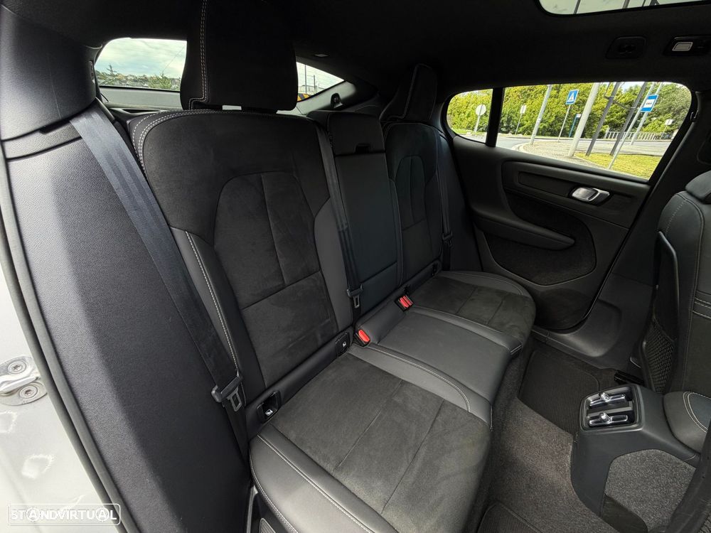 Volvo C40 Recharge Plus - 46